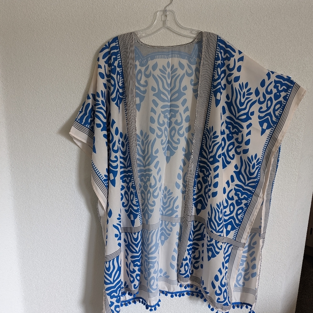 Kimono in Blue Cream